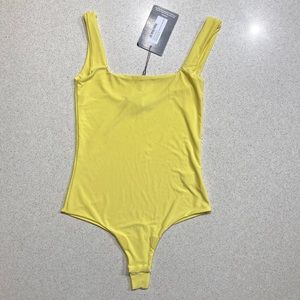 NWT PrettyLittleThing Yellow Second Skin Square Neck Sleeveless Thong Bodysuit